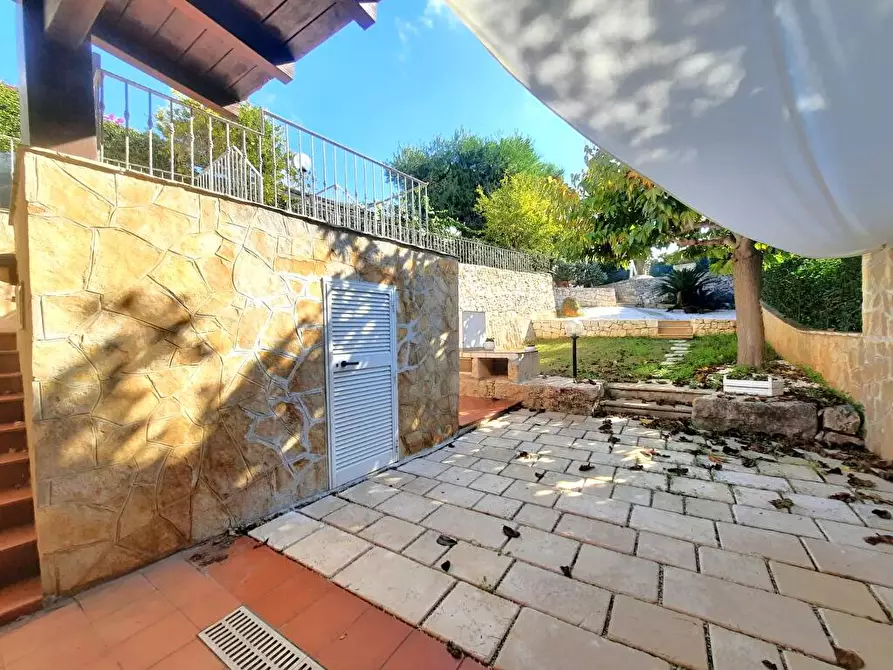 Immagine 9 di Villa in vendita  in Via Augusta a Ostuni