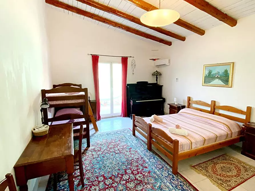 Immagine 6 di Camera in affitto  in Via Argenteria  19 a Palermo