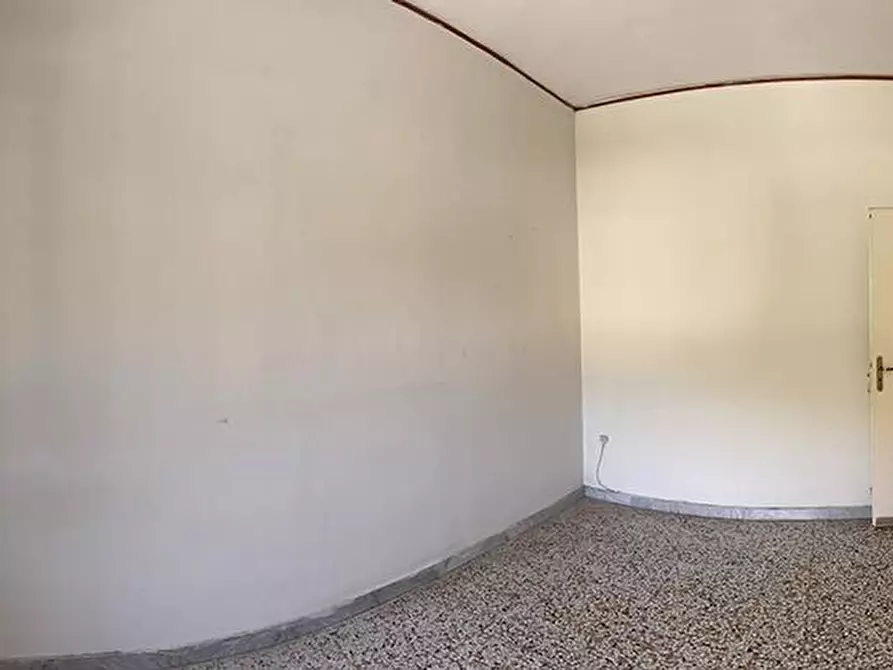 Immagine 32 di Appartamento in vendita  in Via Lucio Calpurnio  4 a Pozzuoli