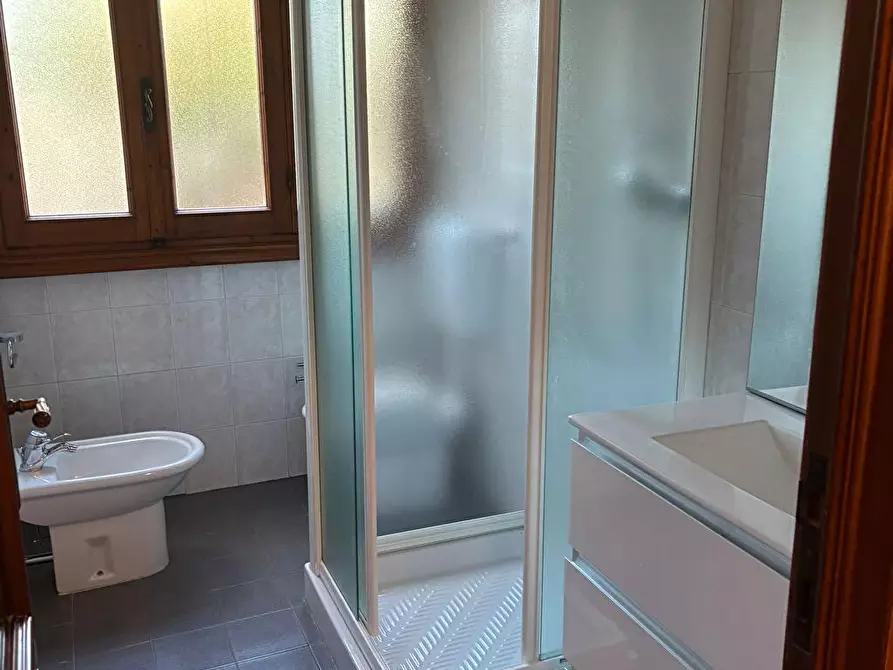 Immagine 10 di Appartamento in affitto  a Terranuova Bracciolini