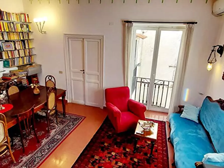 Immagine 19 di Camera in affitto  in Via Argenteria  19 a Palermo