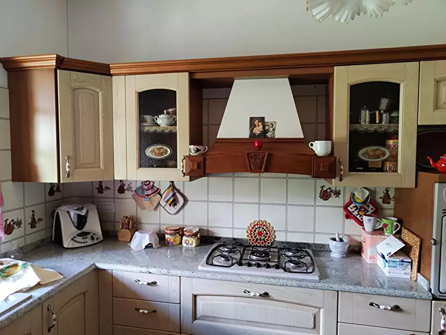 Immagine 5 di Villa in vendita  in Via Paganini  5 a Santa Giusta