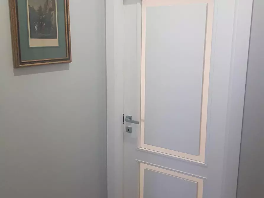 Immagine 4 di Ufficio in affitto  in via Anfiteatro Laterizio  216 a Nola