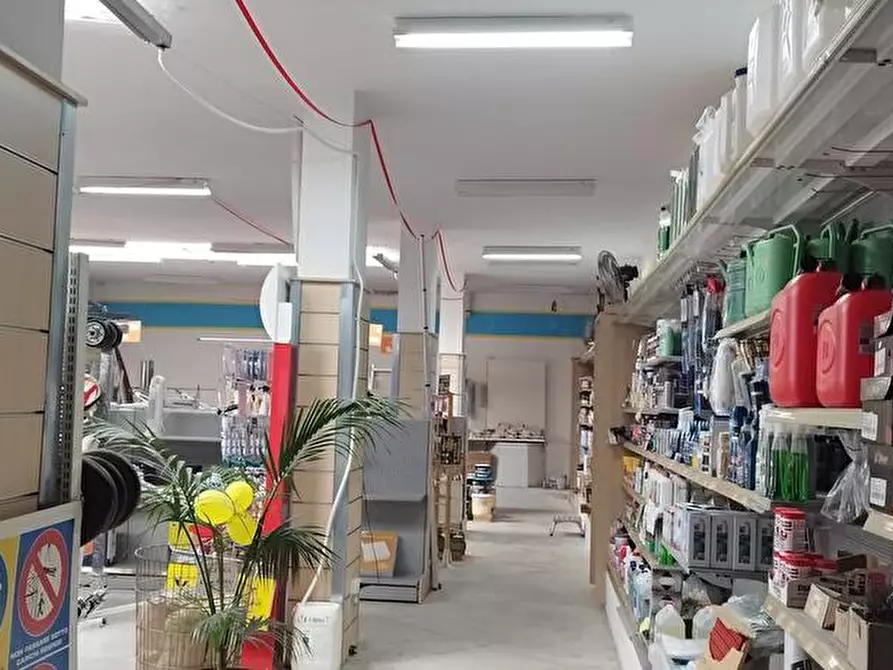 Immagine 8 di Capannone industriale in vendita  in Via Sodano 1 a Sarno