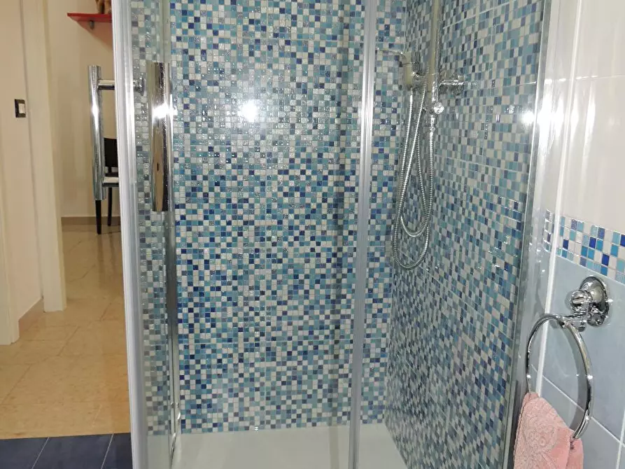 Immagine 21 di Appartamento in affitto  in Via Lungomare San Saba 62 a Messina