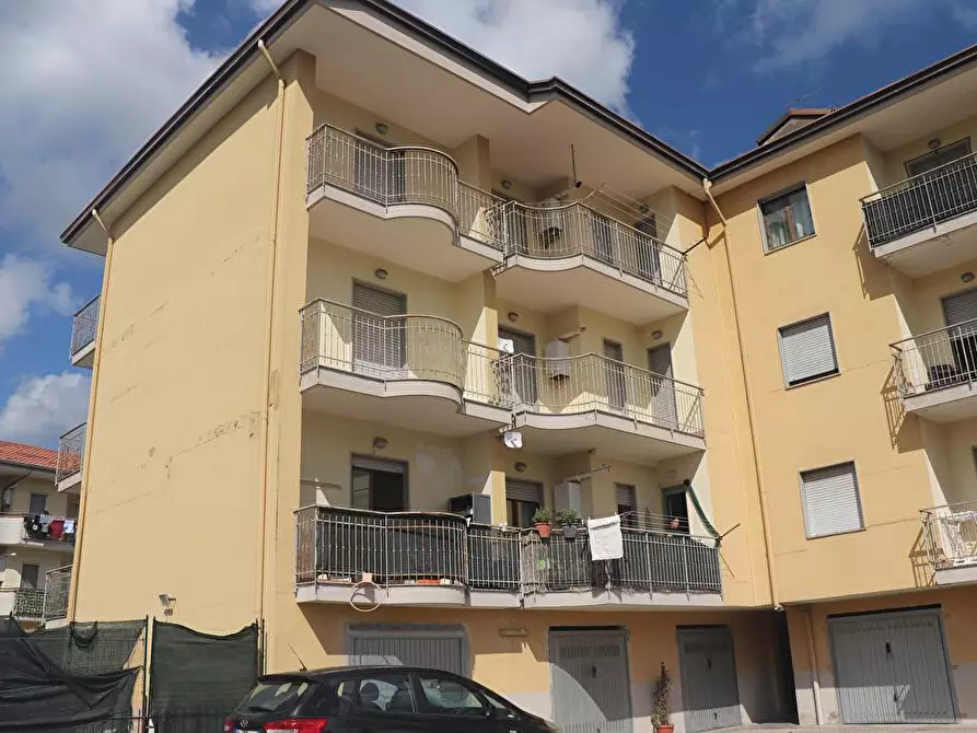 Immagine 5 di Appartamento in vendita  a Dugenta