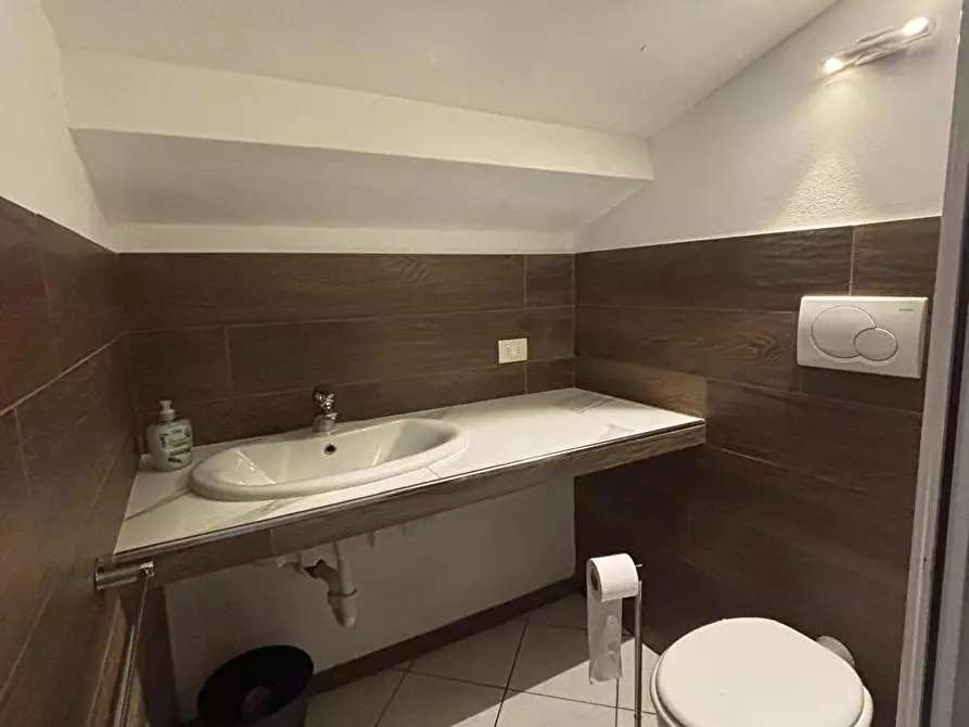 Immagine 4 di Mansarda in affitto  a Firenze