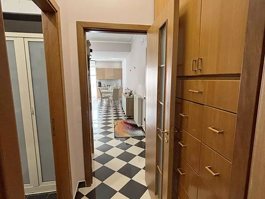 Immagine 19 di Appartamento in vendita  in Via Raimondo Annecchino  100 a Pozzuoli