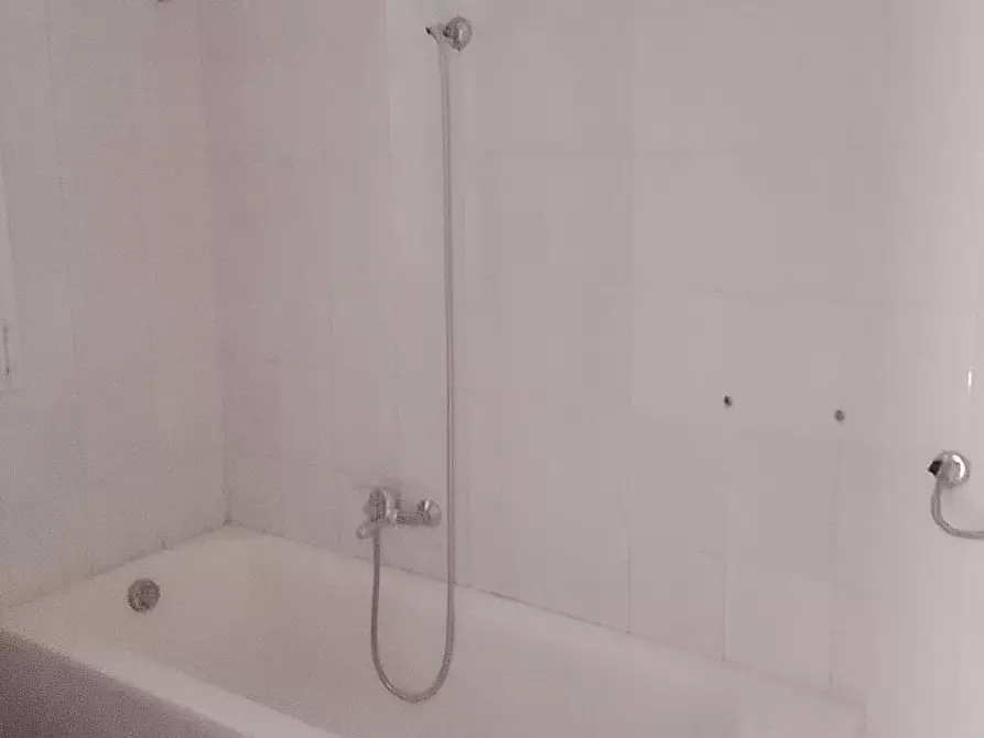 Immagine 20 di Appartamento in affitto  in CORSO UMBERTO 124 a Taranto