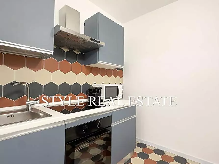 Immagine 4 di Appartamento in vendita  in Via Monfalcone - a Siracusa