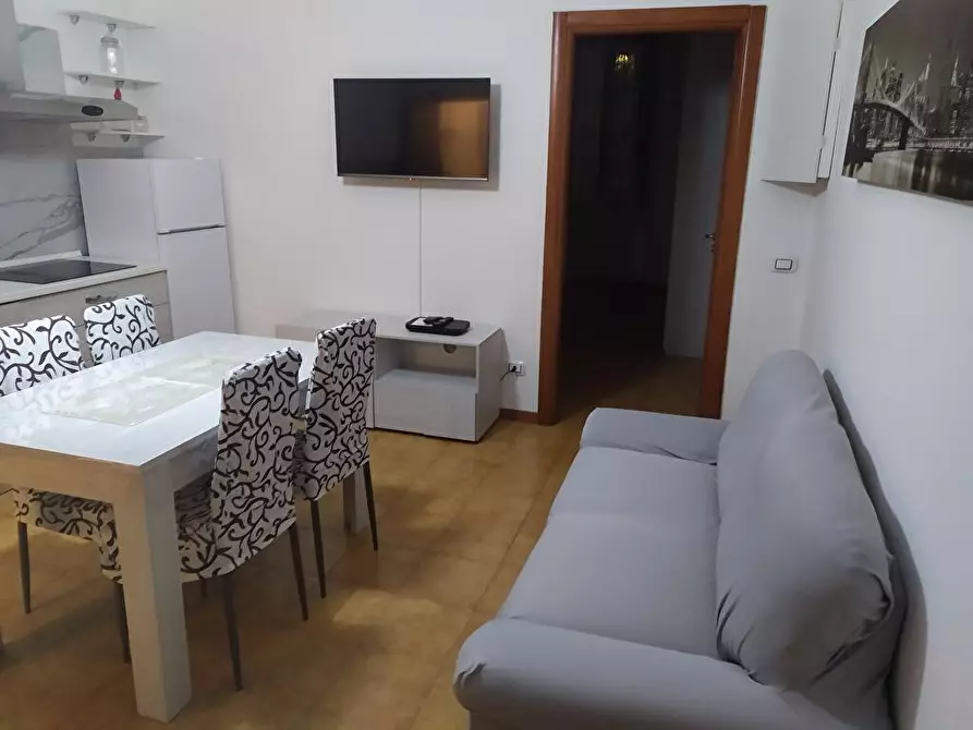 Immagine 3 di Appartamento in affitto  a Cinisello Balsamo