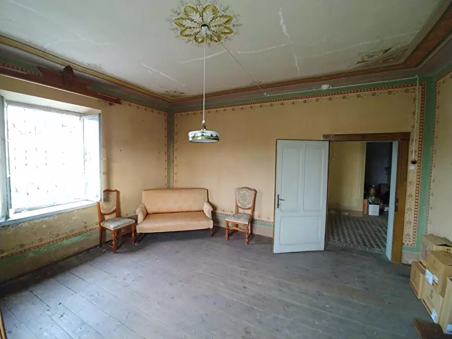 Immagine 8 di Villa in vendita  in Via Qualso,  Loneriacco 2/4 a Tarcento