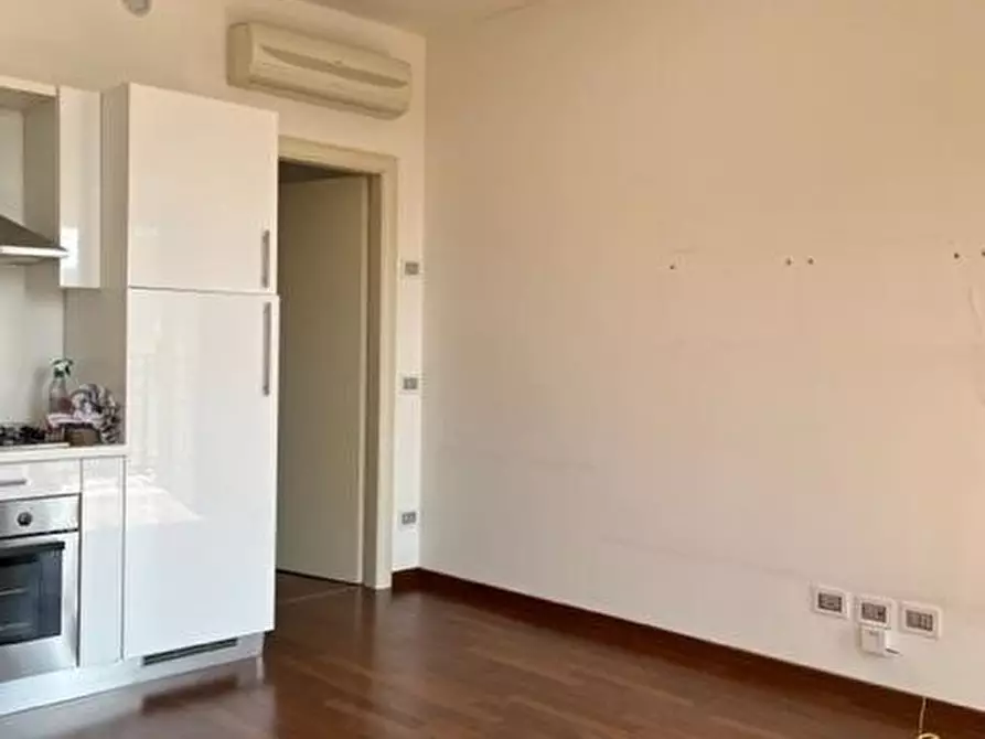 Immagine 3 di Appartamento in vendita  in VIA LUDOVICO IL MORO  53 a Milano