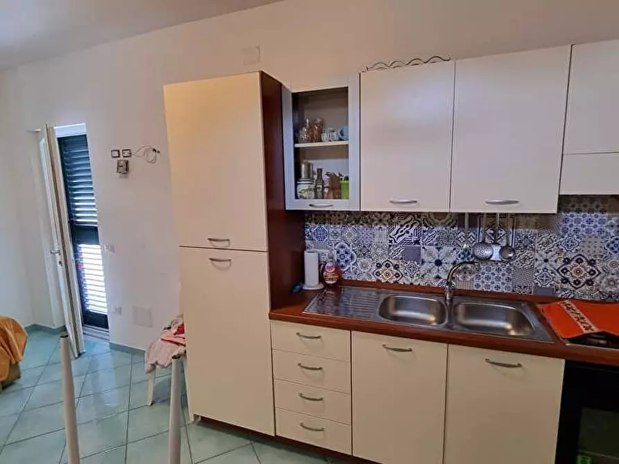 Immagine 5 di Appartamento in affitto  in Via dei bagni 4  a Procida