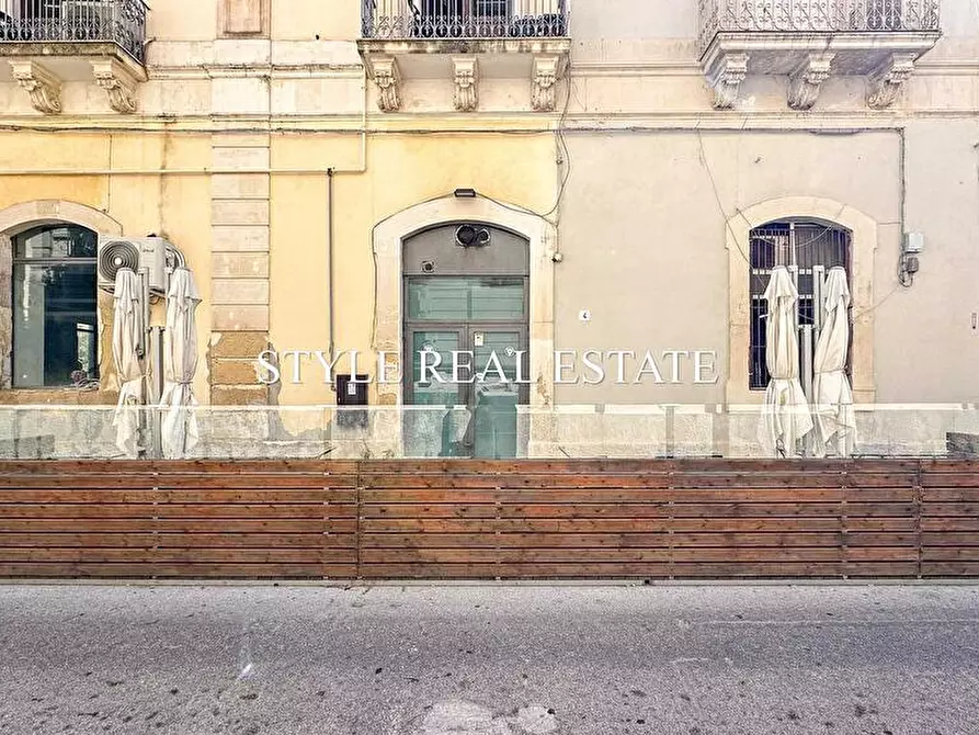 Immagine 1 di Bar / Ristorante in vendita  in Via Malta  25 a Siracusa