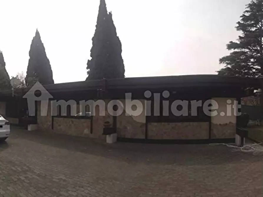 Immagine 1 di Ufficio in affitto  in via di valle lupara 3 a Roma