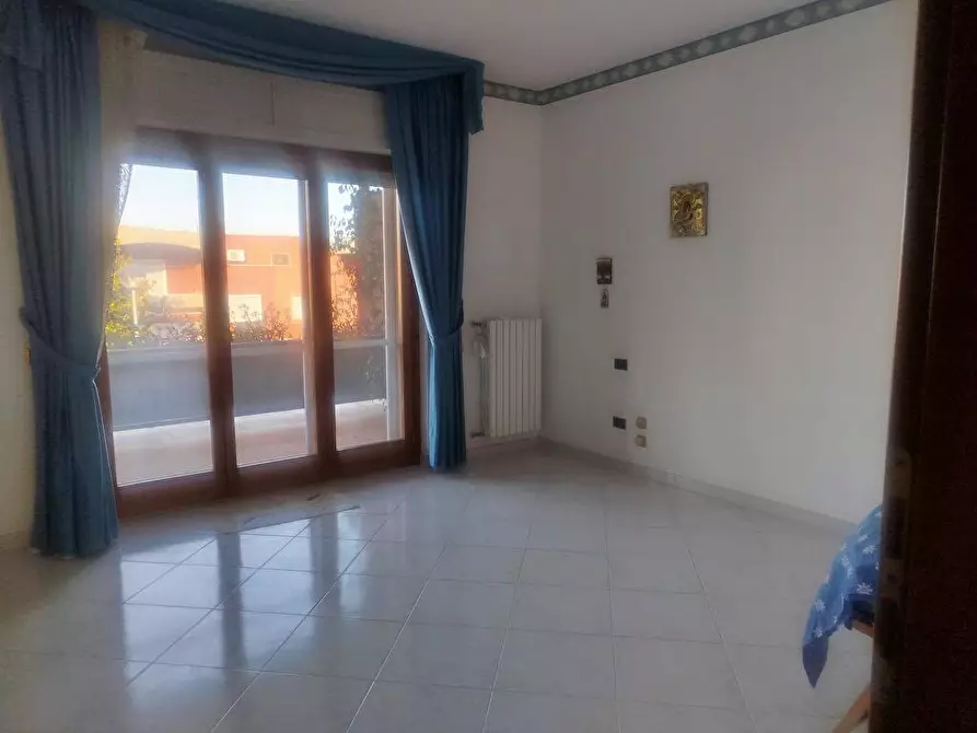 Immagine 22 di Villa in vendita  in Via Francesco Como 6 a Taranto