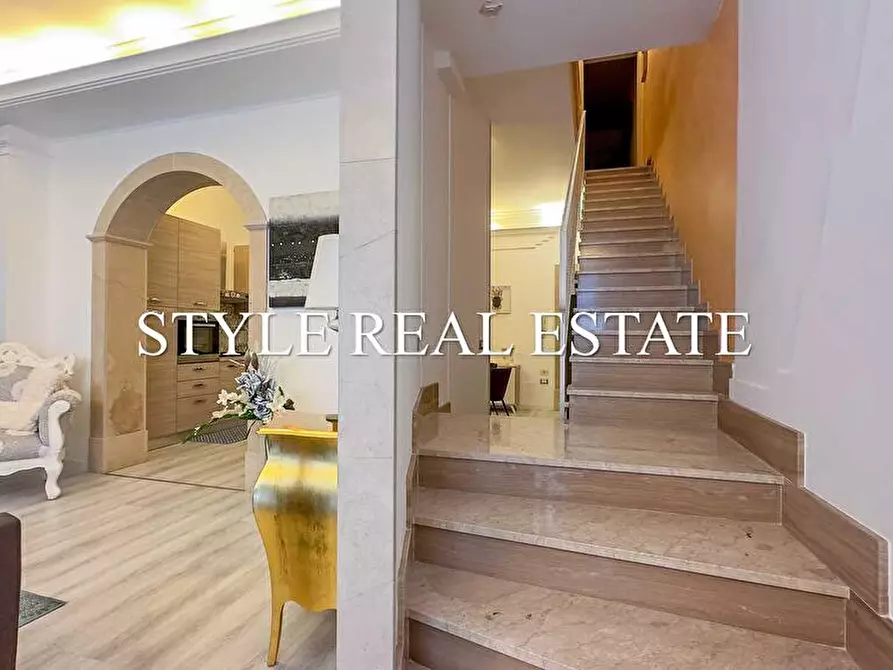 Immagine 6 di Casa indipendente in vendita  in Via Procida - a Canicattini Bagni