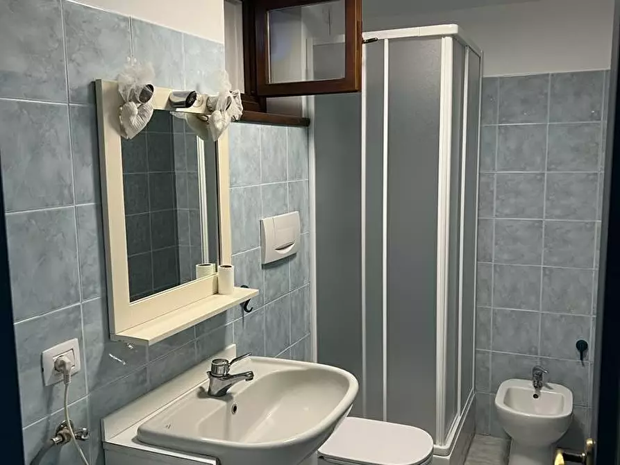 Immagine 4 di Appartamento in affitto  a Villasanta