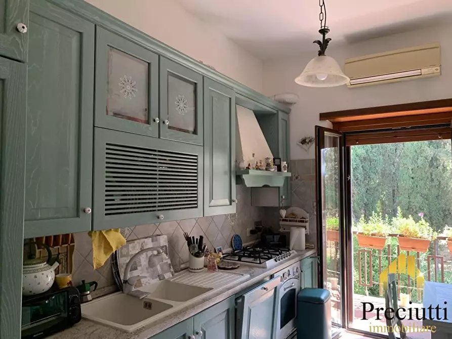 Immagine 19 di Appartamento in vendita  in VIA ANTONIO SOGLIANO 46 a Roma