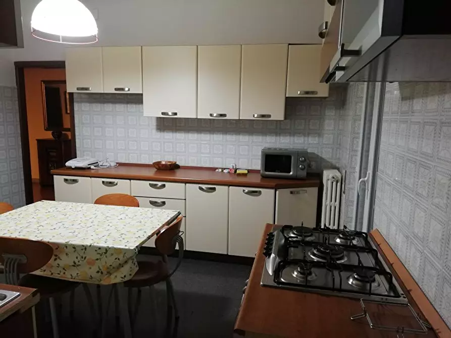 Immagine 2 di Appartamento in affitto  a Taranto