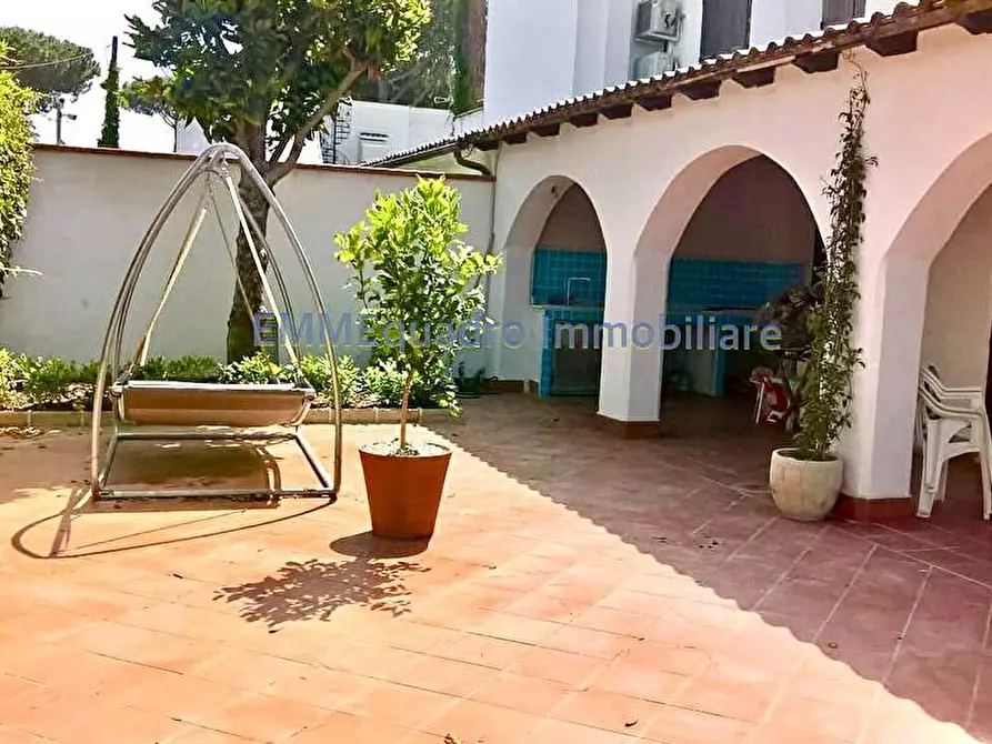 Immagine 2 di Porzione di villa in vendita  in Onda del Circeo a Terracina