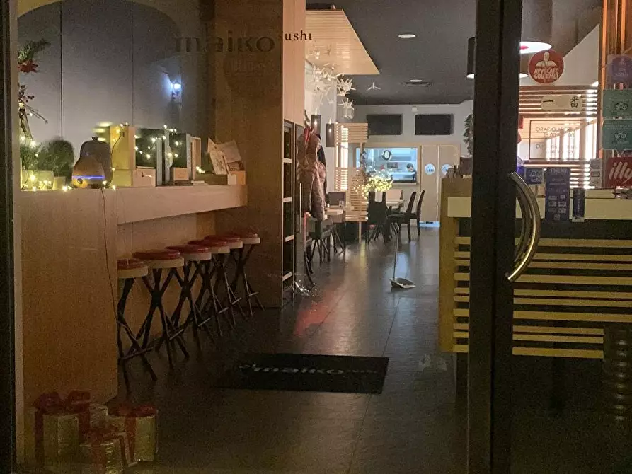 Immagine 1 di Bar / Ristorante in vendita  in Via Papa Giovanni XXIII 35 a Nocera Inferiore