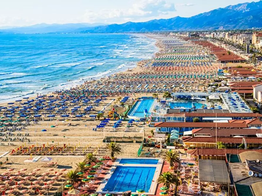 Immagine 1 di Casa vacanze in affitto  in Via Edmondo de Amicis 76 a Viareggio