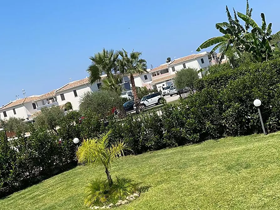 Immagine 9 di Villetta a schiera in affitto  in Contrada Pistavecchia  Snc  a Campofelice Di Roccella