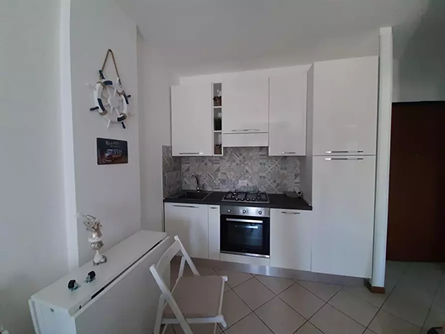 Immagine 4 di Appartamento in affitto  in via Paolo Borsellino  10 a Alba Adriatica