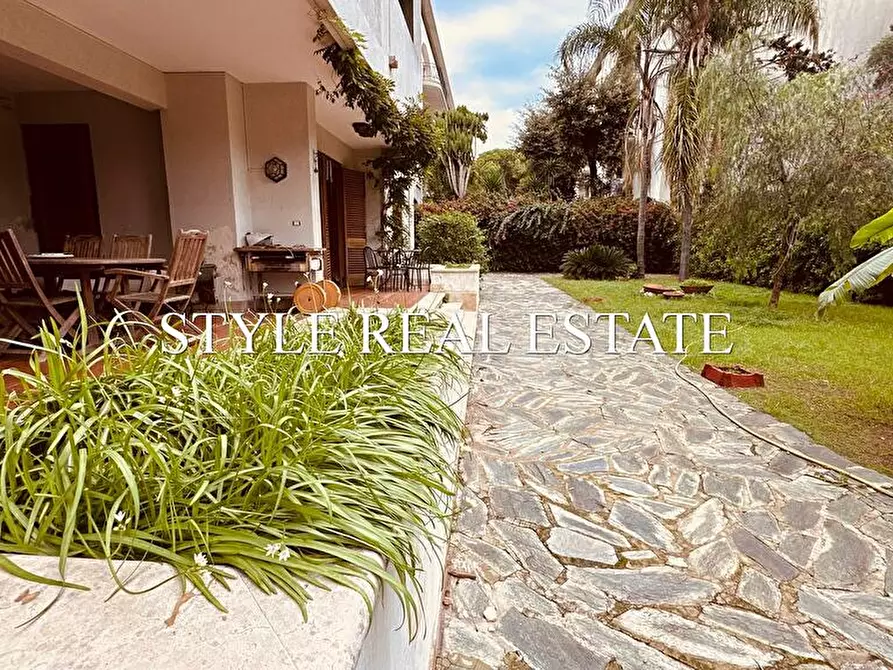 Immagine 2 di Appartamento in vendita  in VIA NECROPOLI GROTTICELLE a Siracusa