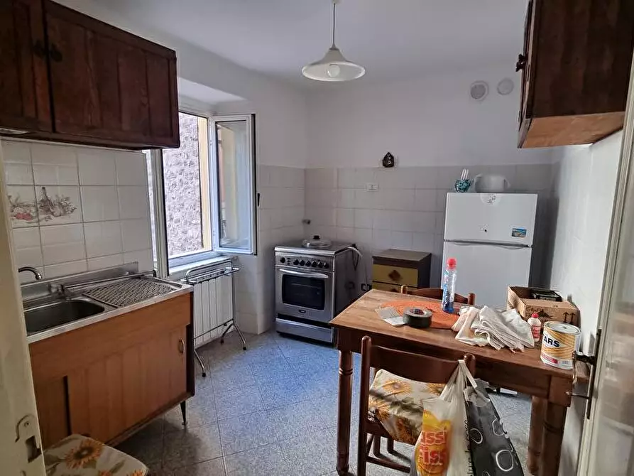 Immagine 8 di Abitazione tipica in vendita  in Via nuova  158 a Fivizzano