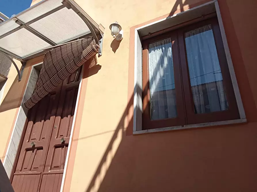 Immagine 2 di Bilocale in vendita  in Via Abignente 30 a Sarno