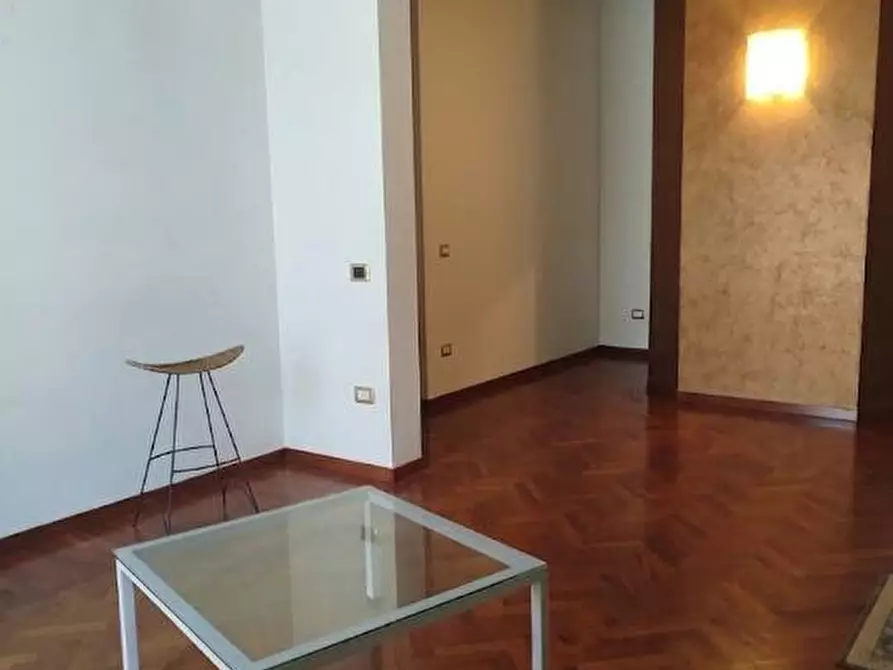 Immagine 5 di Appartamento in vendita  in via principe Amedeo  222 a Taranto