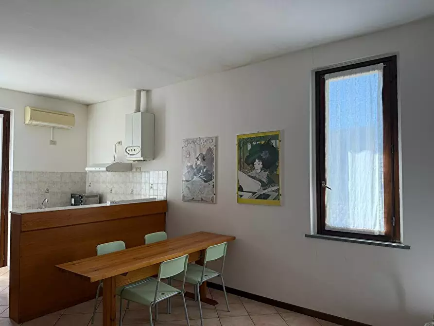 Immagine 13 di Appartamento in affitto  a Parma