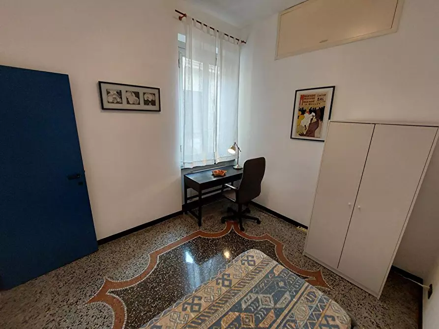 Immagine 2 di Stanza singola in affitto  a Genova