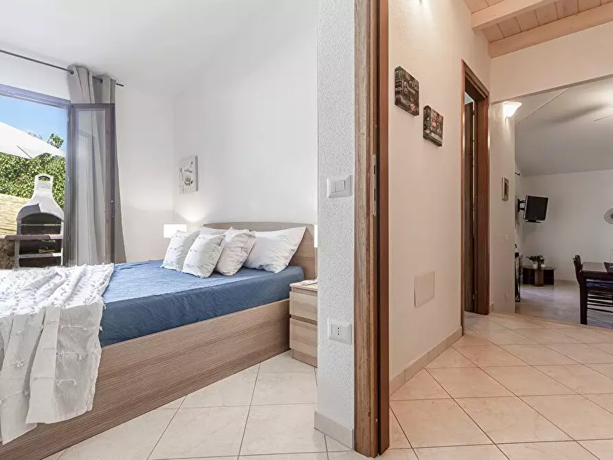 Immagine 10 di Villetta a schiera in affitto  in Via Santa Chiara 21 a Budoni