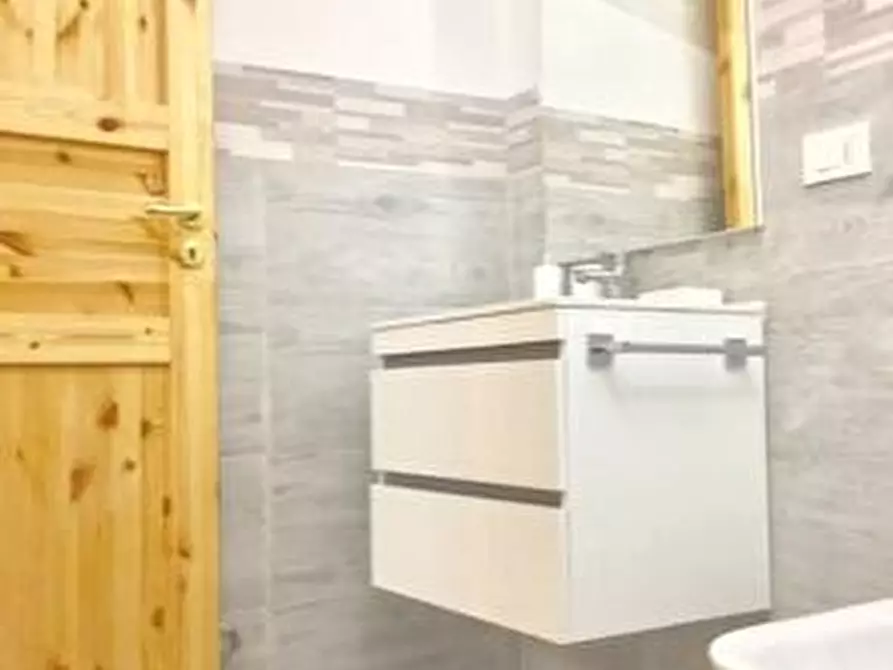 Immagine 5 di Appartamento in affitto  in Via Caparoni  2 a Montagna In Valtellina