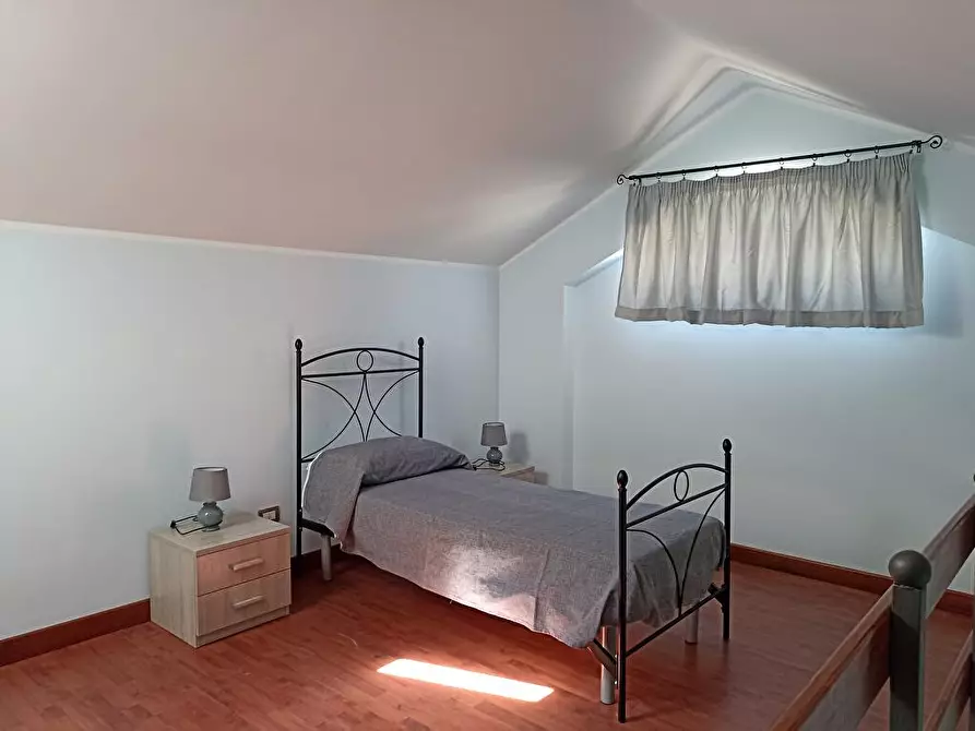 Immagine 5 di Affittacamere in affitto  in Via villaggio limoneto  7 a Reggio Di Calabria