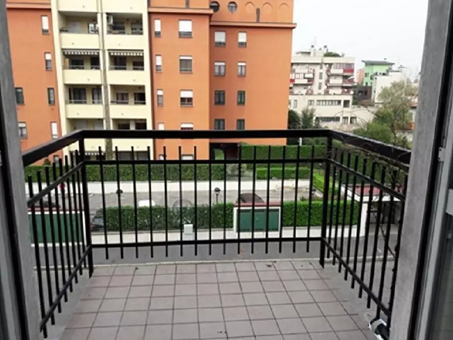 Immagine 11 di Monolocale in affitto  in via Trevi 4 a Milano