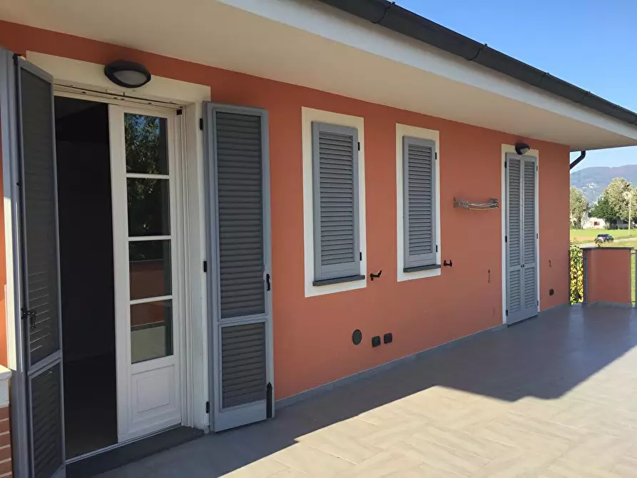 Immagine 2 di Villetta a schiera in affitto  in Via Villa Landi 501 a Lucca