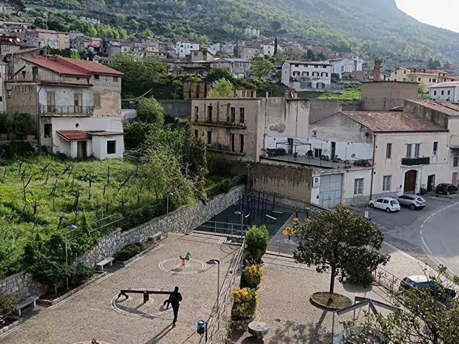 Immagine 2 di Appartamento in vendita  in salita Mercato 7 a Frasso Telesino