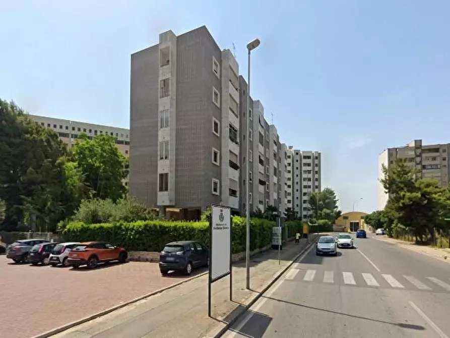 Immagine 1 di Appartamento in vendita  in via atenisio 4 a Taranto