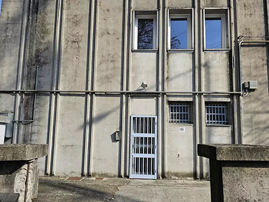 Immagine 16 di Laboratorio in affitto  in VIALE CADUTI SUL LAVORO N. 184 a Modena