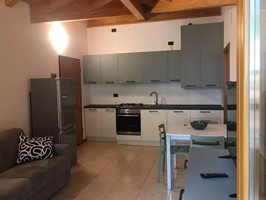 Immagine 1 di Appartamento in vendita  in via dei gigli  14 a Camisano Vicentino