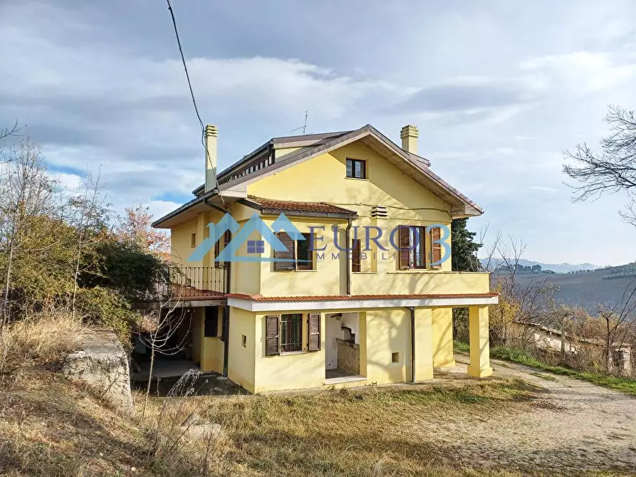 Immagine 2 di Villa in vendita  in appignano del tronto snc a Appignano Del Tronto