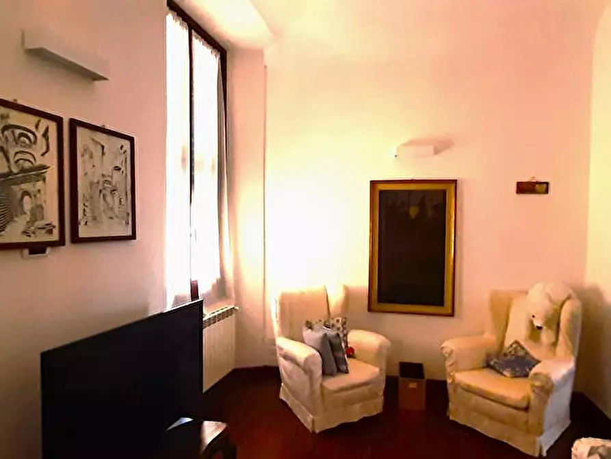 Immagine 4 di Appartamento in vendita  a Savona