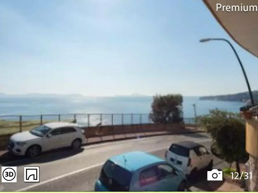 Immagine 2 di Appartamento in vendita  in via Orazio 57 a Napoli