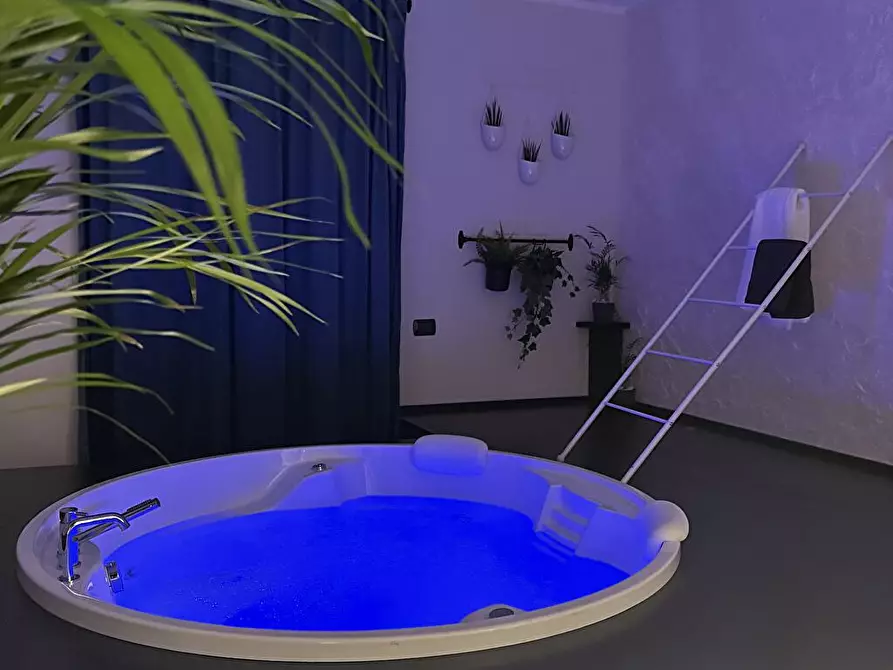 Immagine 2 di Albergo/B&B/Residence in affitto  in Via Nazionale delle Puglie  72 a San Vitaliano