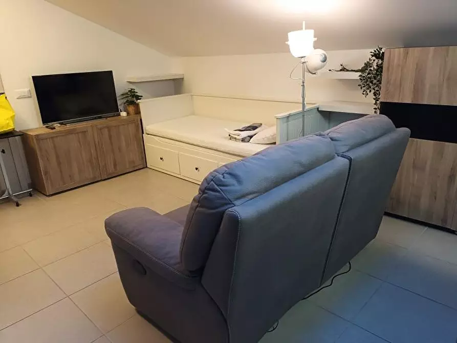 Immagine 2 di Monolocale in affitto  in via Castellammare 16 a Milano